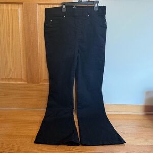 Women’s SPANX Classic Black Jeans
